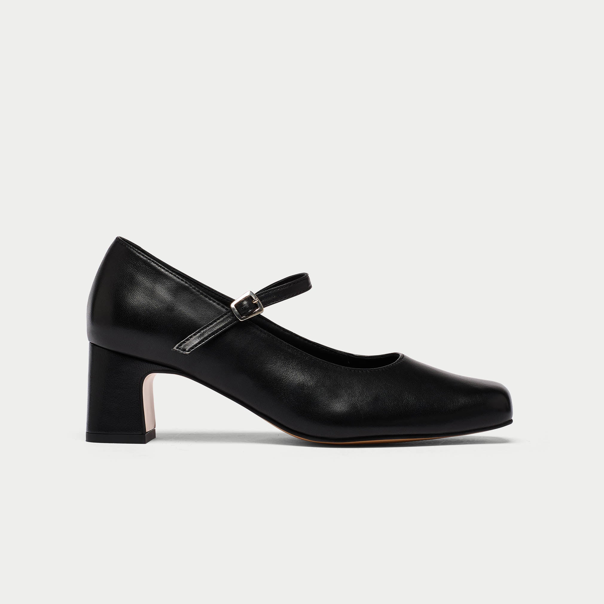 Mary Jane - Black Leather Pumps