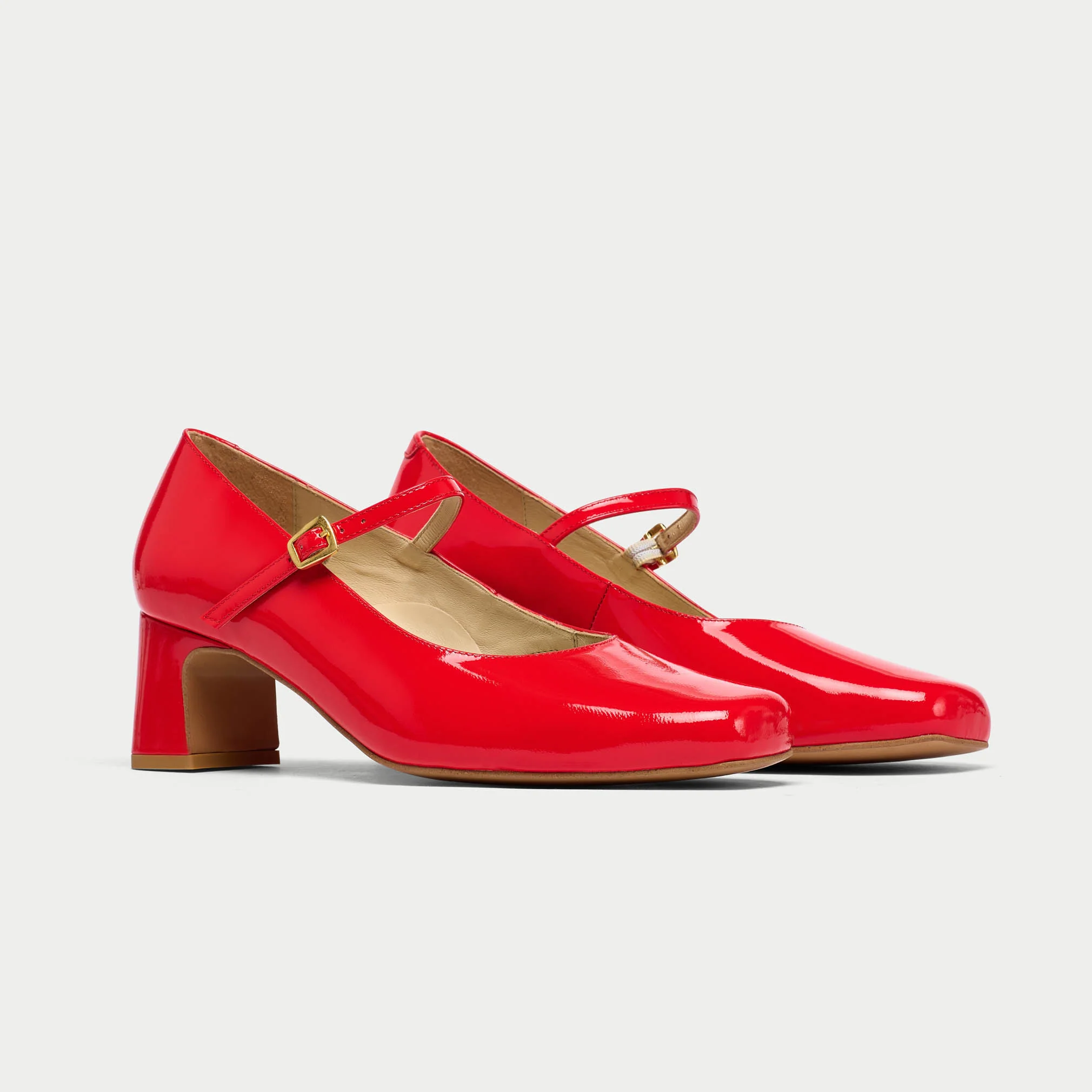 Mary Jane - Poppy Patent Leather Pumps - Image 3