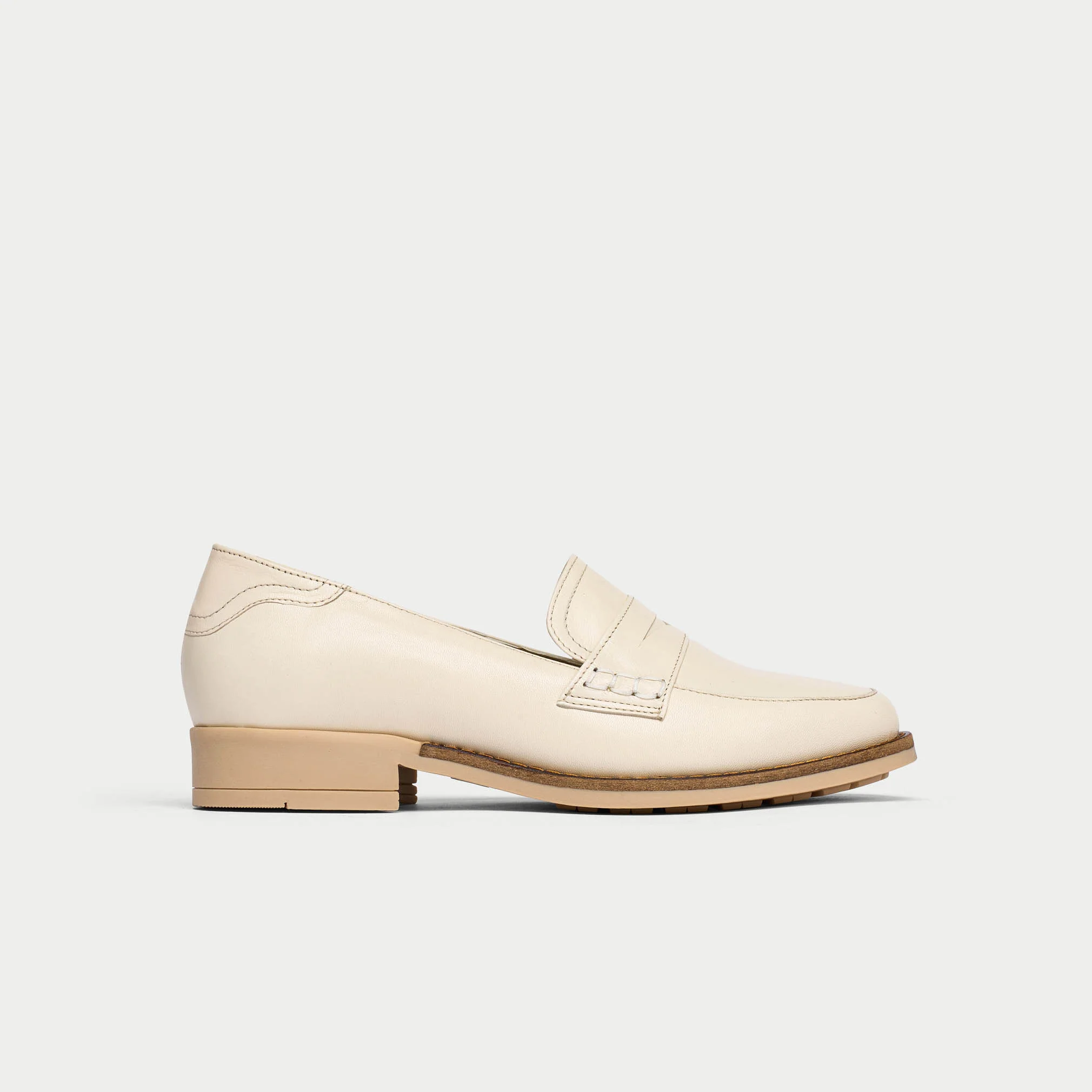 Nadia - Latte Leather Loafers